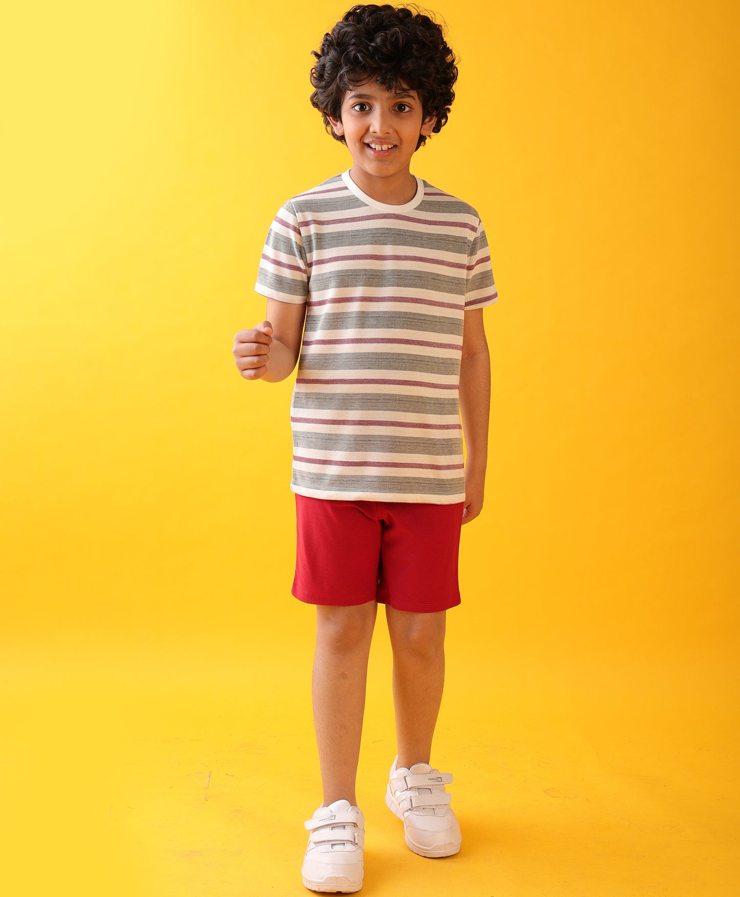 WHITE RED STRIPED MEHROON SUMMER SHORTS - MULTI/RED