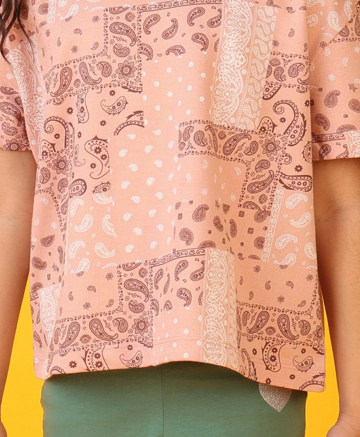 PINK PAISLEY GREEN HEART FUN LEGGING SET - WHITE/GREEN - Anthrilo 