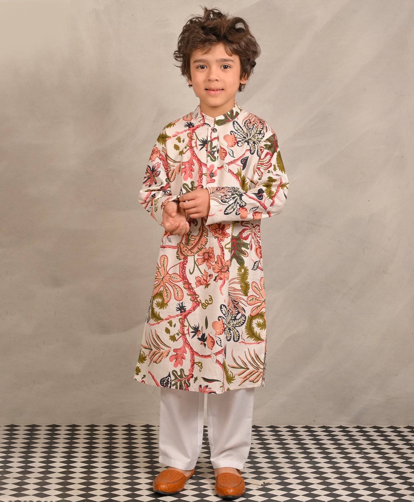 BEIGE FLORAL PRINT PURE COTTON KURTA PYJAMA SET - BEIGE/WHITE