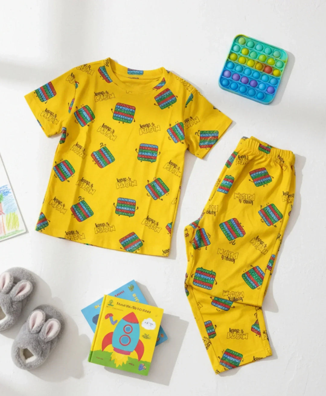 POP IT SHORT SLEEVE PYJAMA SET - YELLOW - Anthrilo 