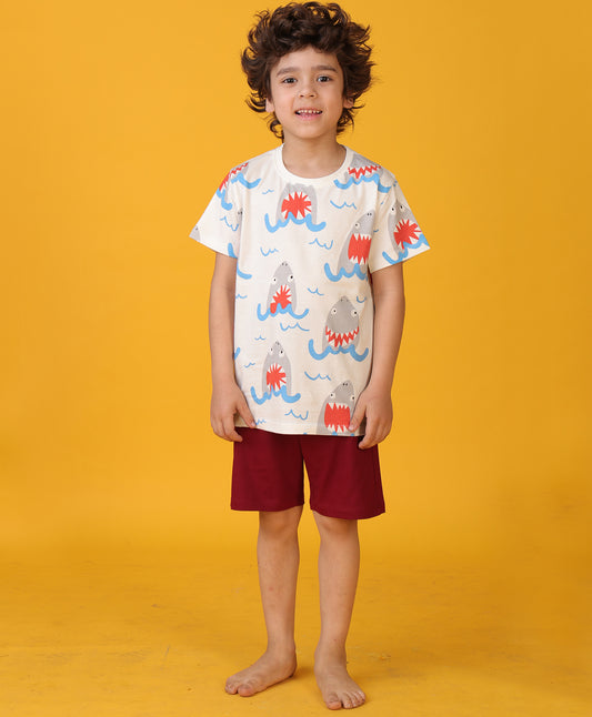 SHARK MEHROON SLEEPWEAR SHORT SET - WHITE/MEHROON