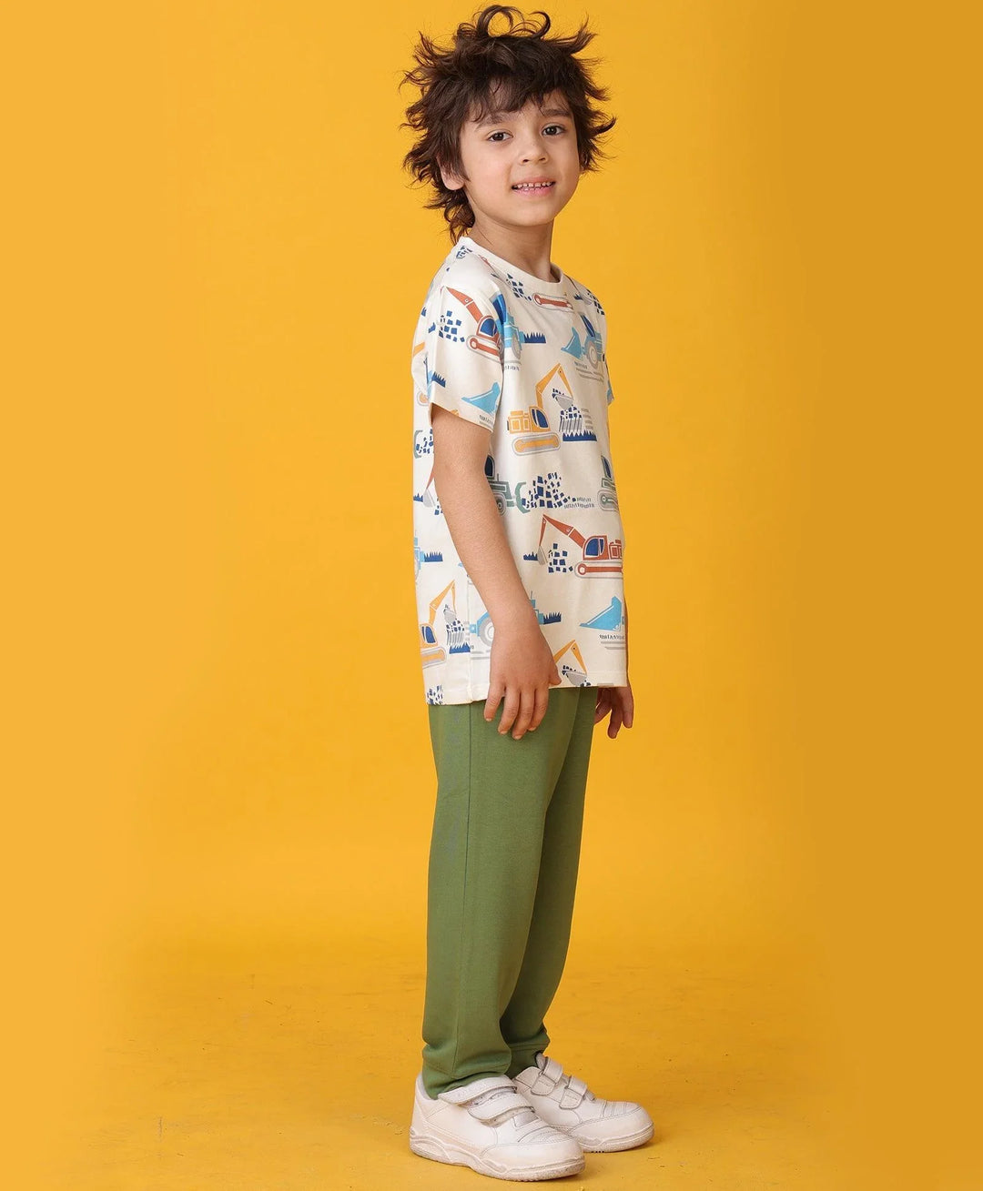 DIGGER OLIVE SUMMER JOGGER SET - WHITE/OLIVE