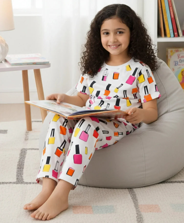 NAIL PAINT SHORT SLEEVE PYJAMA SET - WHITE - Anthrilo 