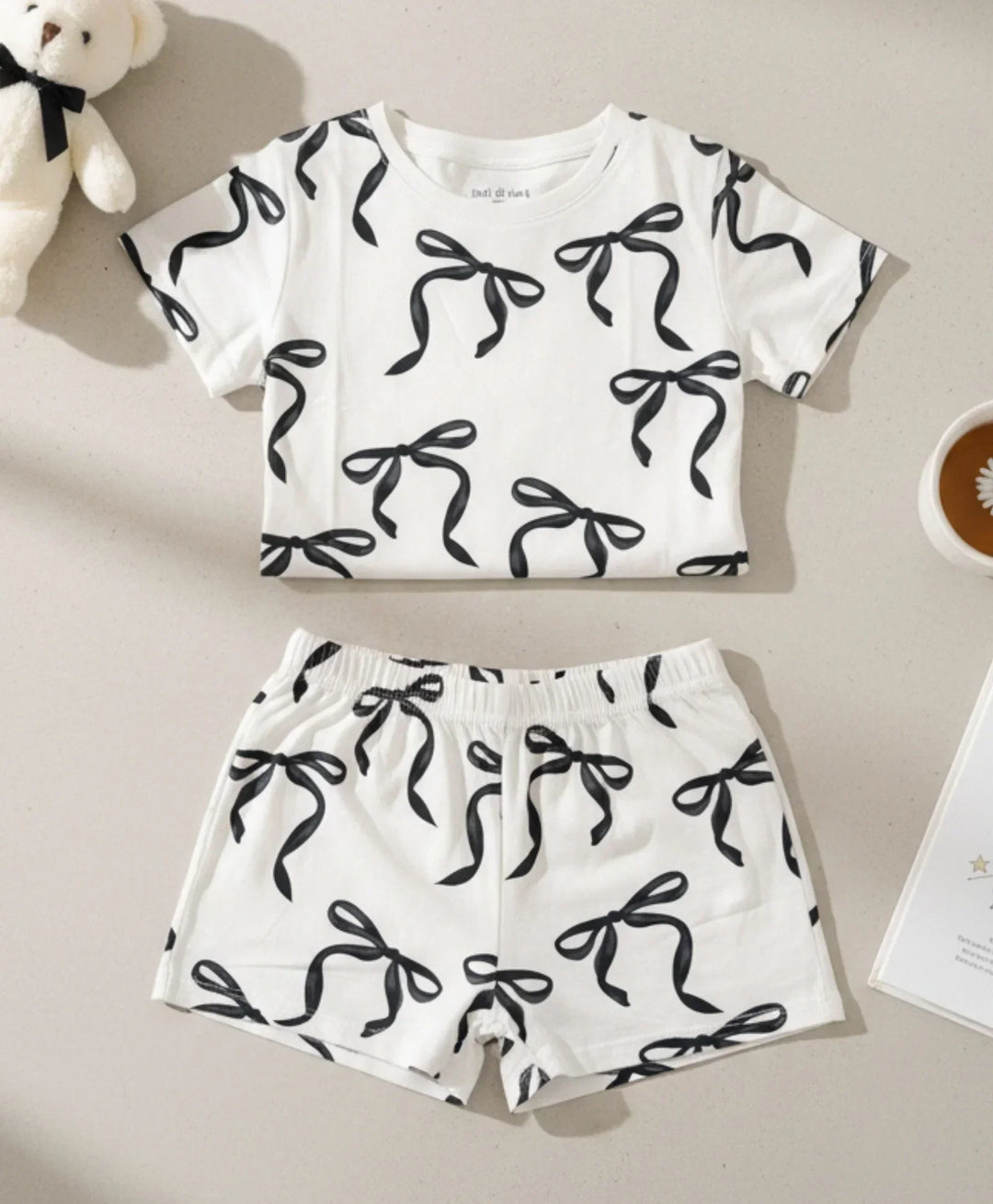 PRETTY BLACK BOW SLEEPWEAR SHORT SET - BLACK - Anthrilo 