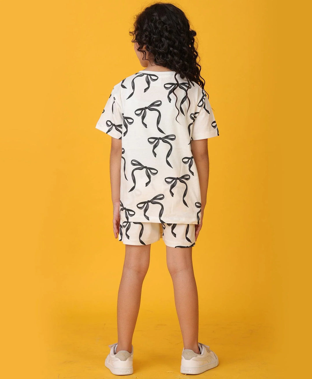 PRETTY BLACK BOW SHORTS SET - WHITE - Anthrilo 