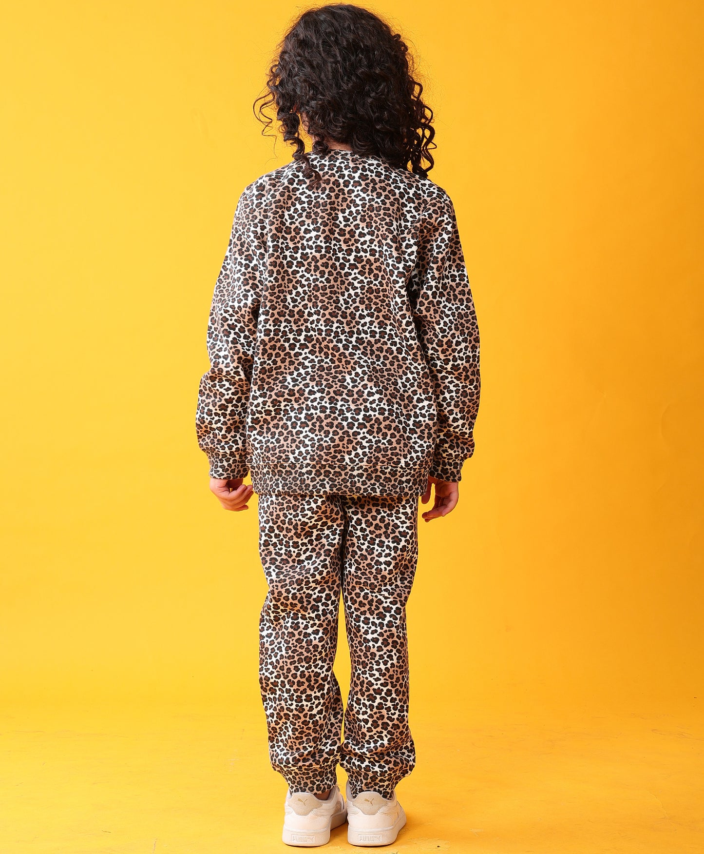 LEOPARD FLEECE GIRLS SWEATSHIRT JOGGER SET - BROWN