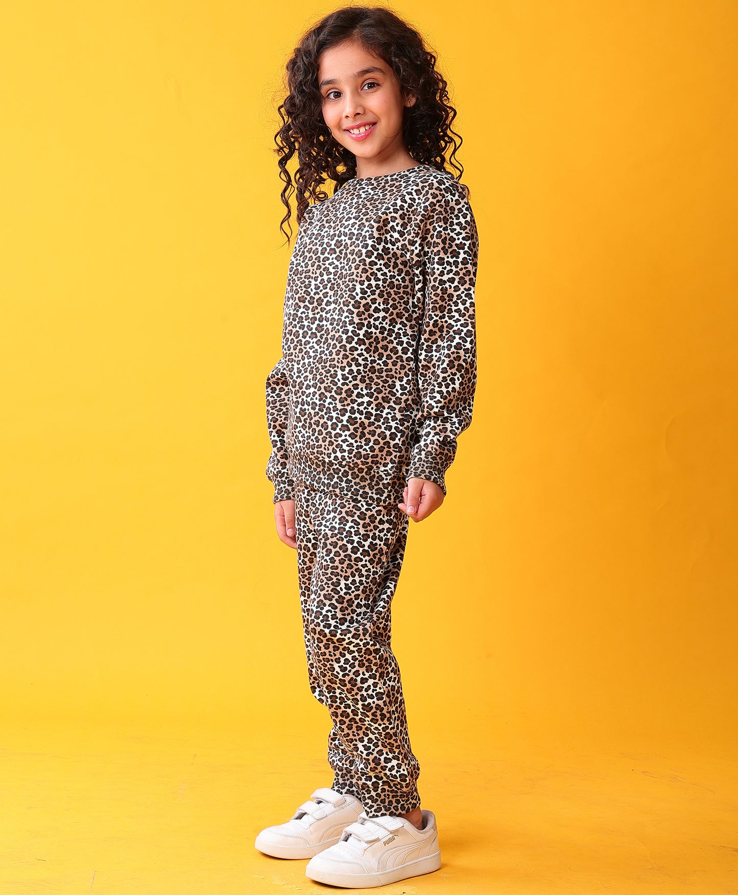LEOPARD FLEECE GIRLS SWEATSHIRT JOGGER SET - BROWN