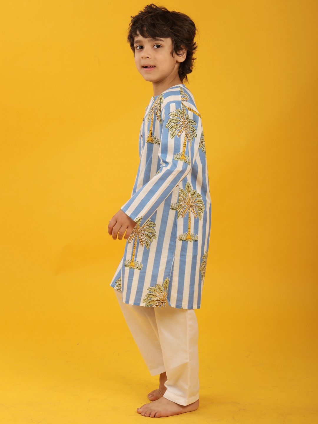 STRIPED FLORAL TREE PRINT PURE COTTON KURTA PYJAMA SET - WHITE