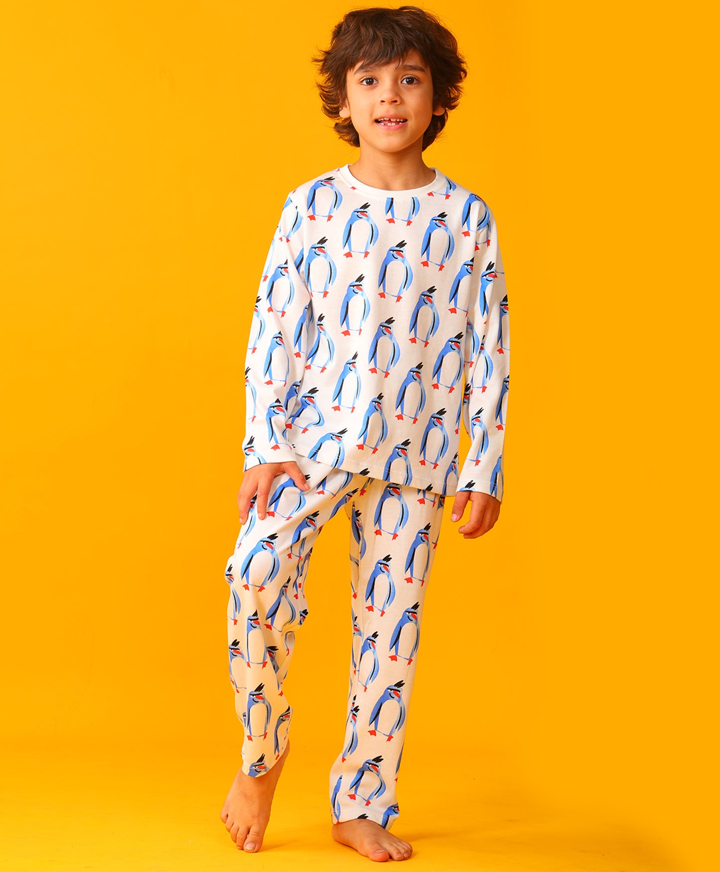 PENGUIN LONG SLEEVE PYJAMA SET -WHITE