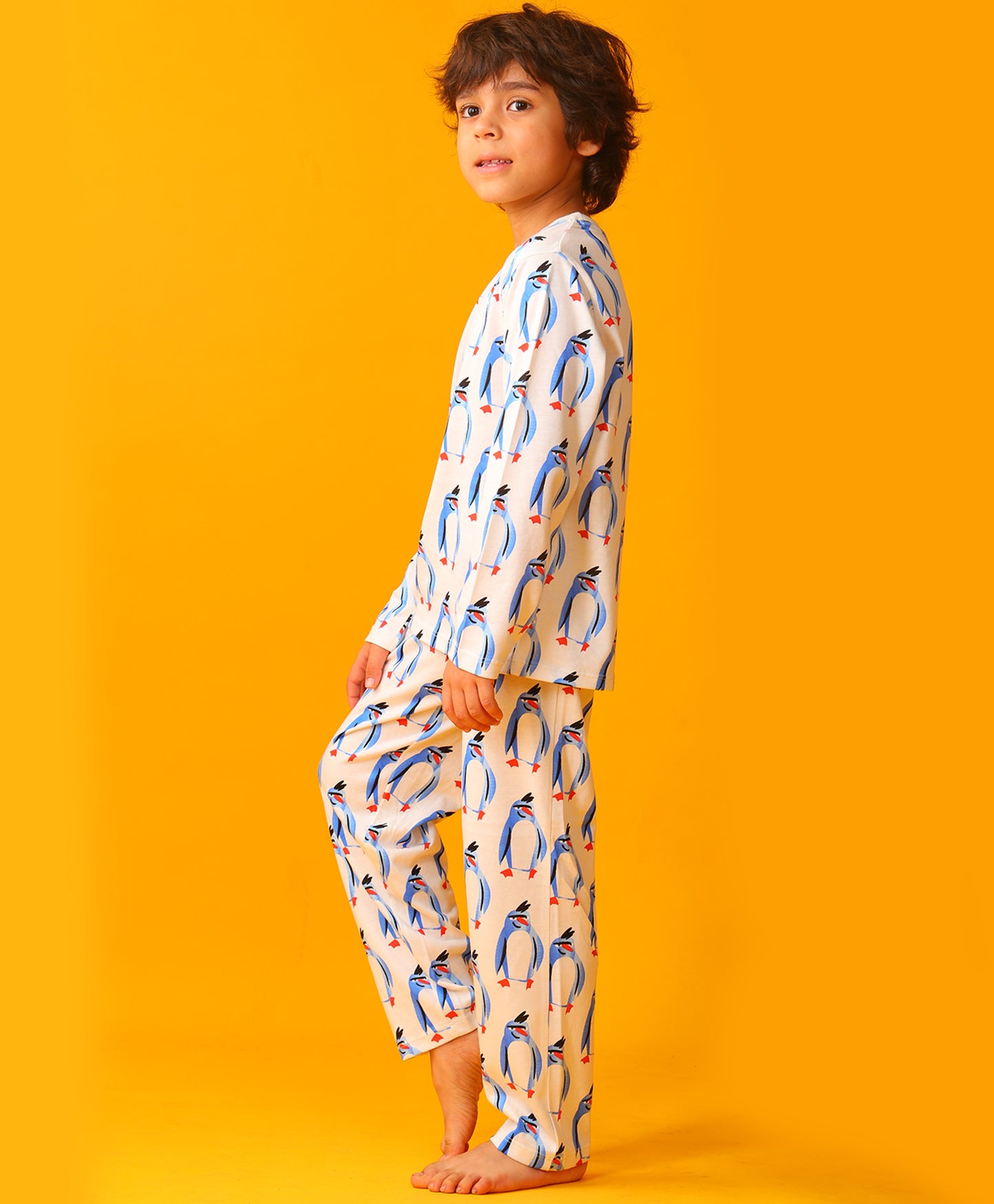 PENGUIN LONG SLEEVE PYJAMA SET -WHITE