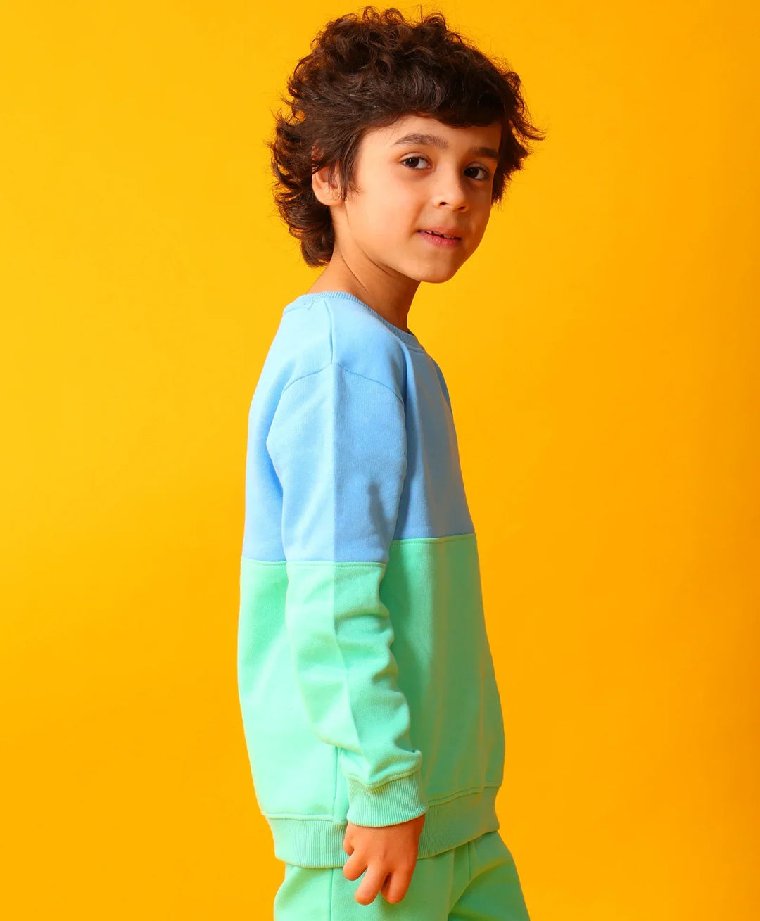 BLUE GREEN IL STYLE BOYS SWEATSHIRT -GREEN/BLUE
