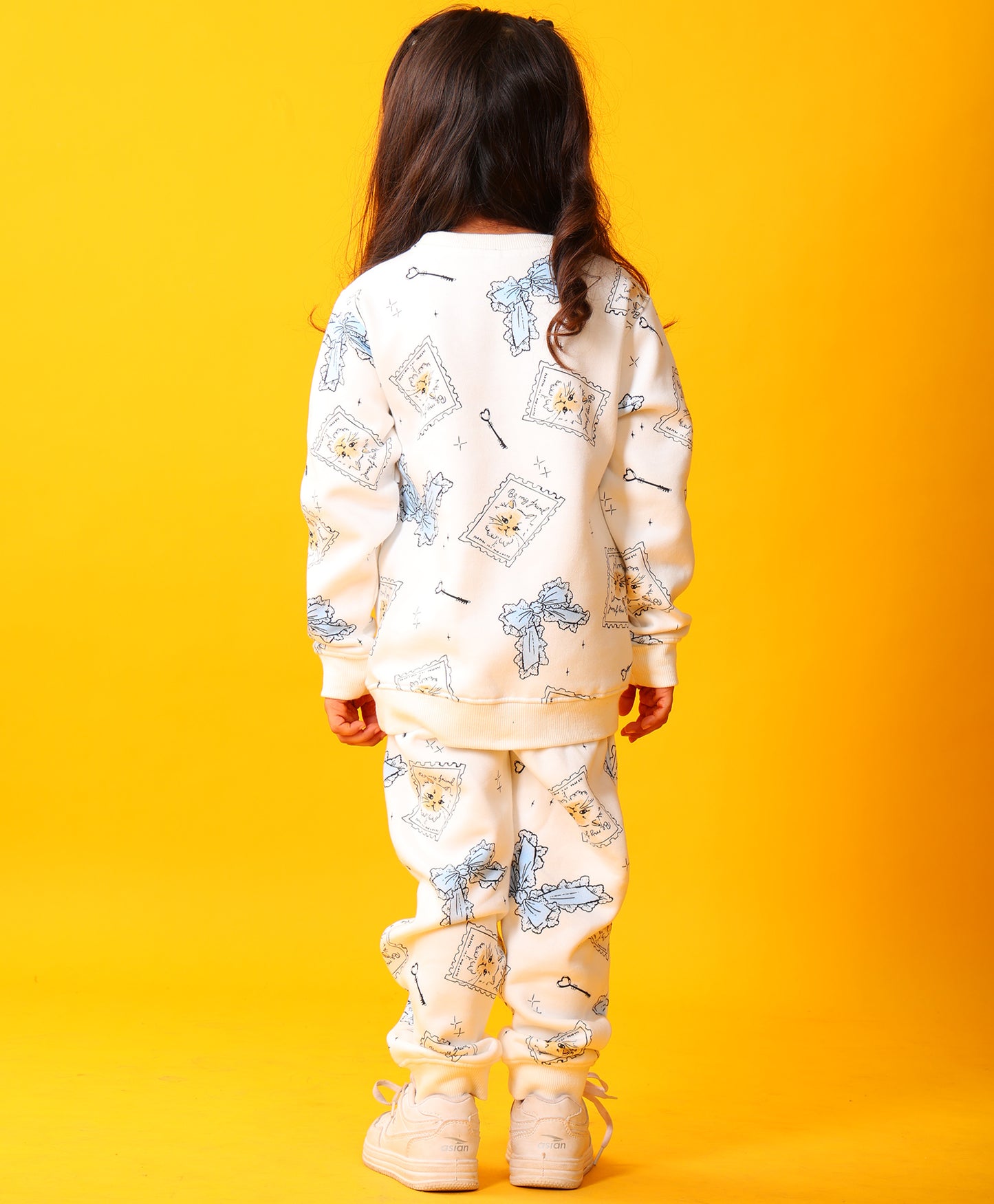 BOW KEY CAT GIRLS FLEECE SWEATSHIRT JOGGER SET - WHITE