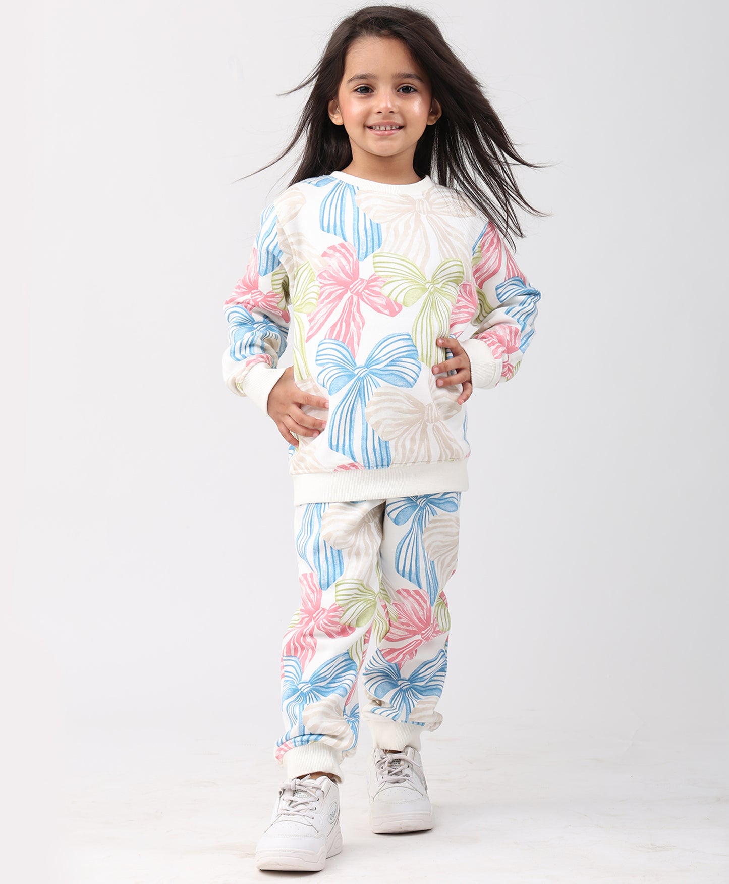 PAINTED BOW GIRLS FLEECE SWEATSHIRT JOGGER SET - WHITE