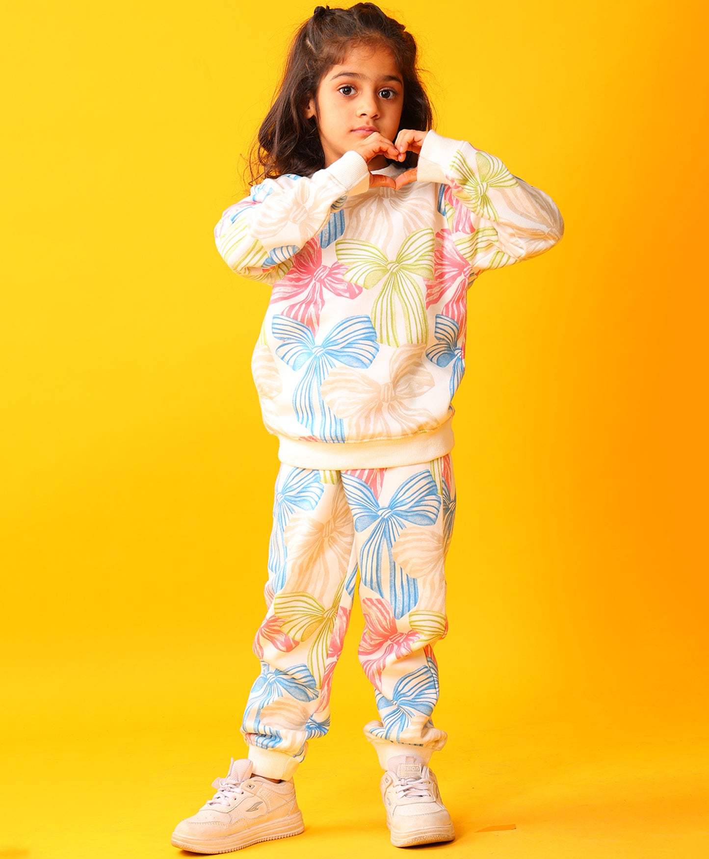 PAINTED BOW GIRLS FLEECE SWEATSHIRT JOGGER SET - WHITE