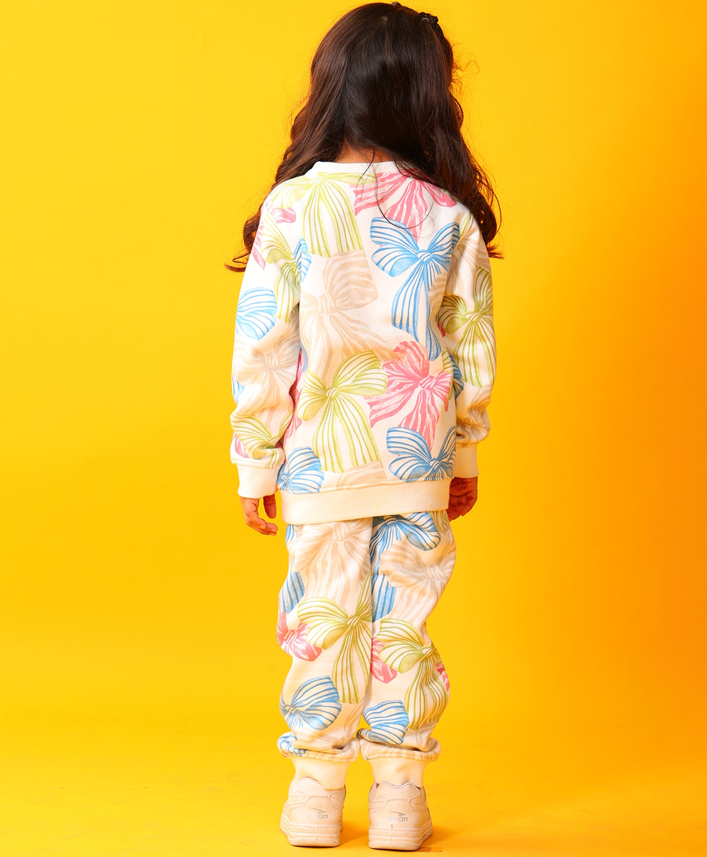 PAINTED BOW GIRLS FLEECE SWEATSHIRT JOGGER SET - WHITE