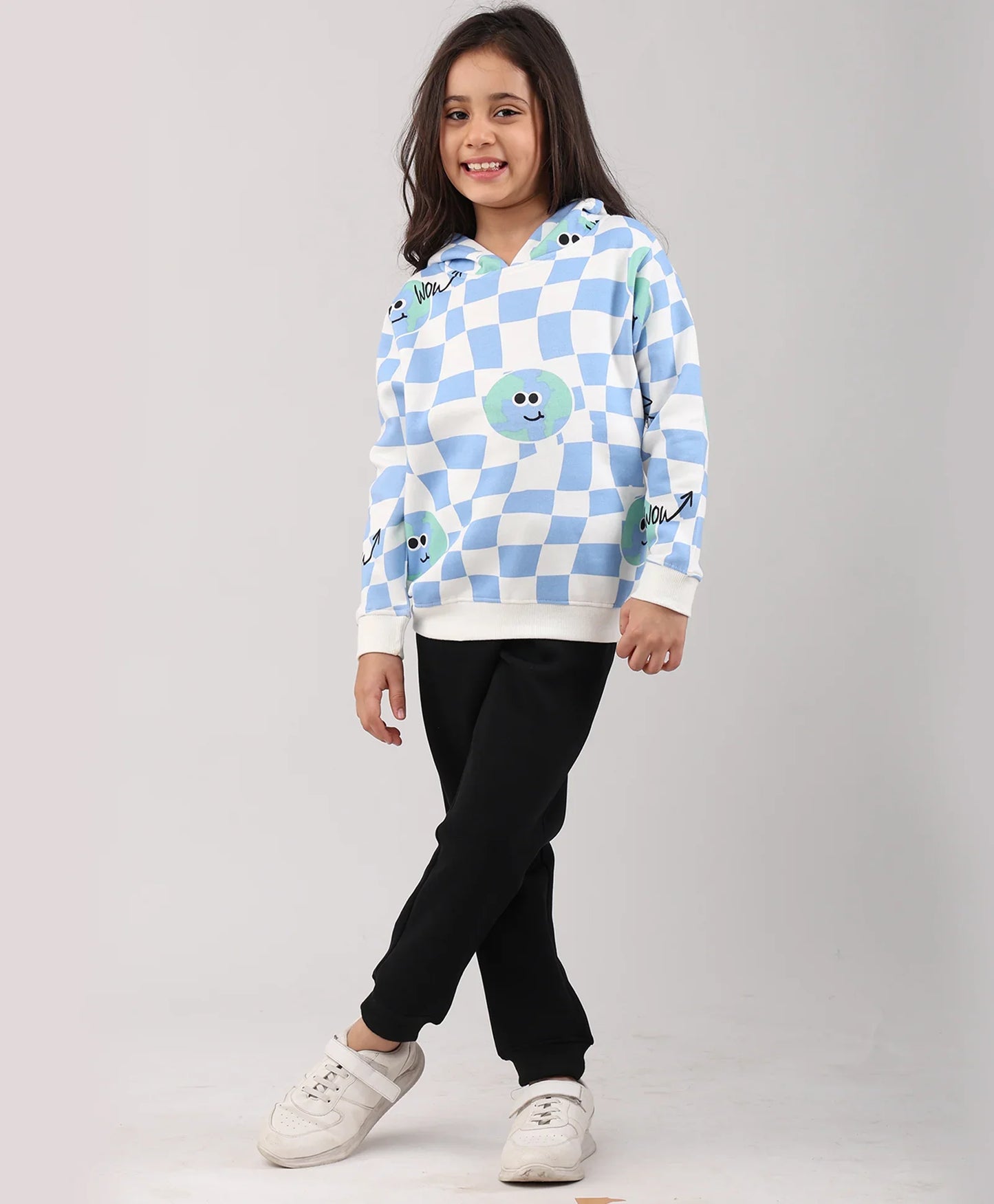GLOBE CHECK GIRLS FLEECE HOODIE BLACK JOGGER SET - BLUE/BLACK