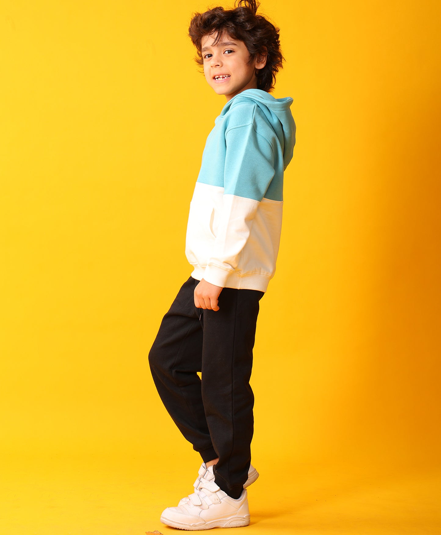 OIL GREEN WHITE COLOR BLOCK HOODIE BLACK JOGGER SET - OIL GREEN/BLACK