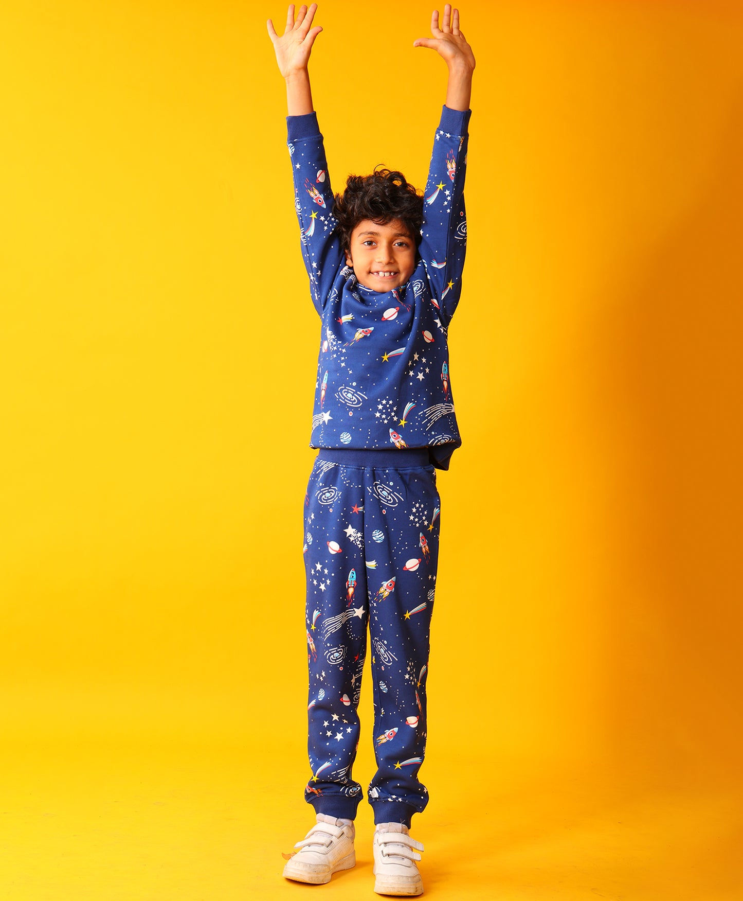 SOLAR DREAMS FLEECE SWEATSHIRT JOGGER SET - NAVY