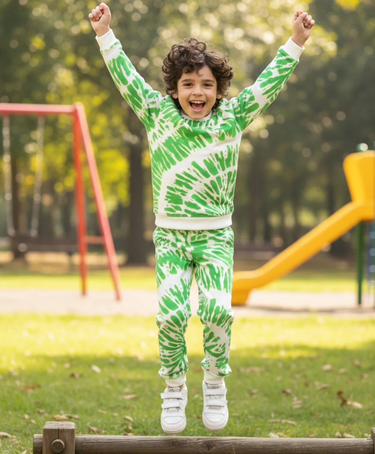 GREEN SWIRL FLEECE SWEATSHIRT JOGGER SET - GREEN