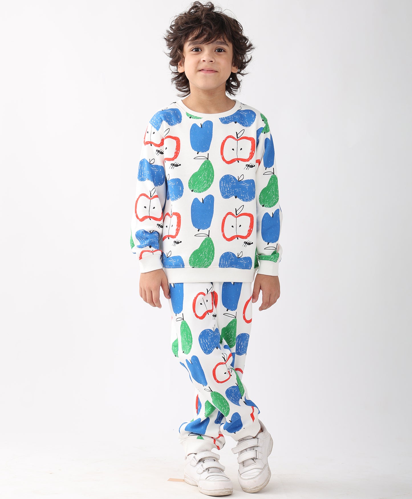 APPLE PEAR FLEECE SWEATSHIRT JOGGER SET - WHITE