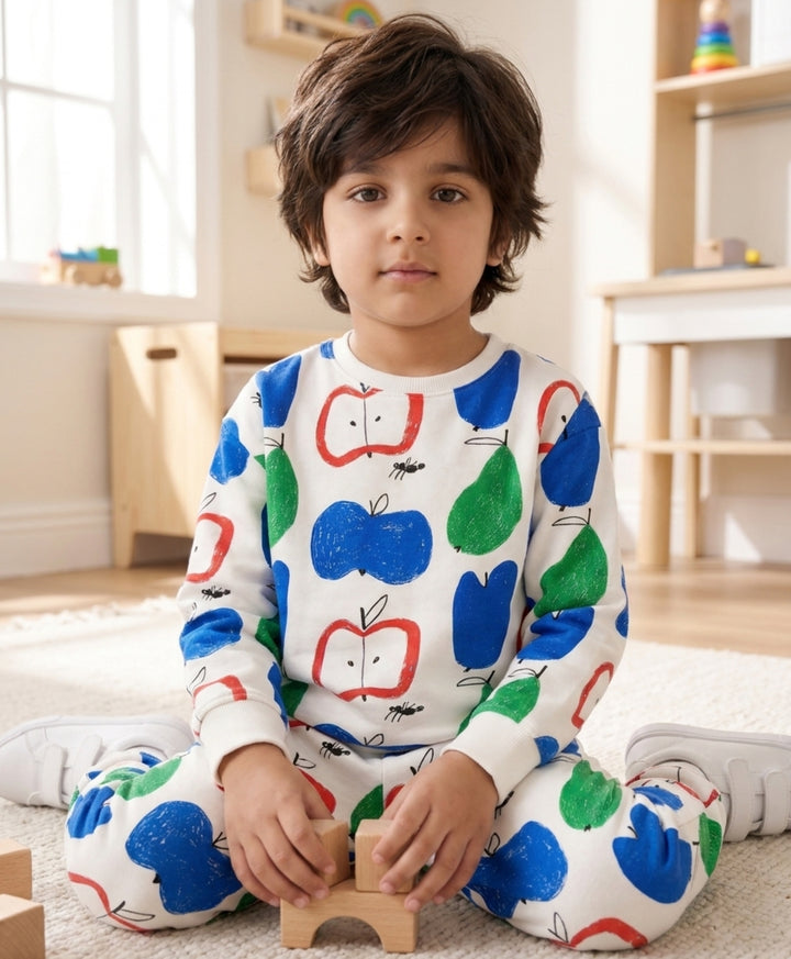 APPLE PEAR FLEECE SWEATSHIRT JOGGER SET - WHITE