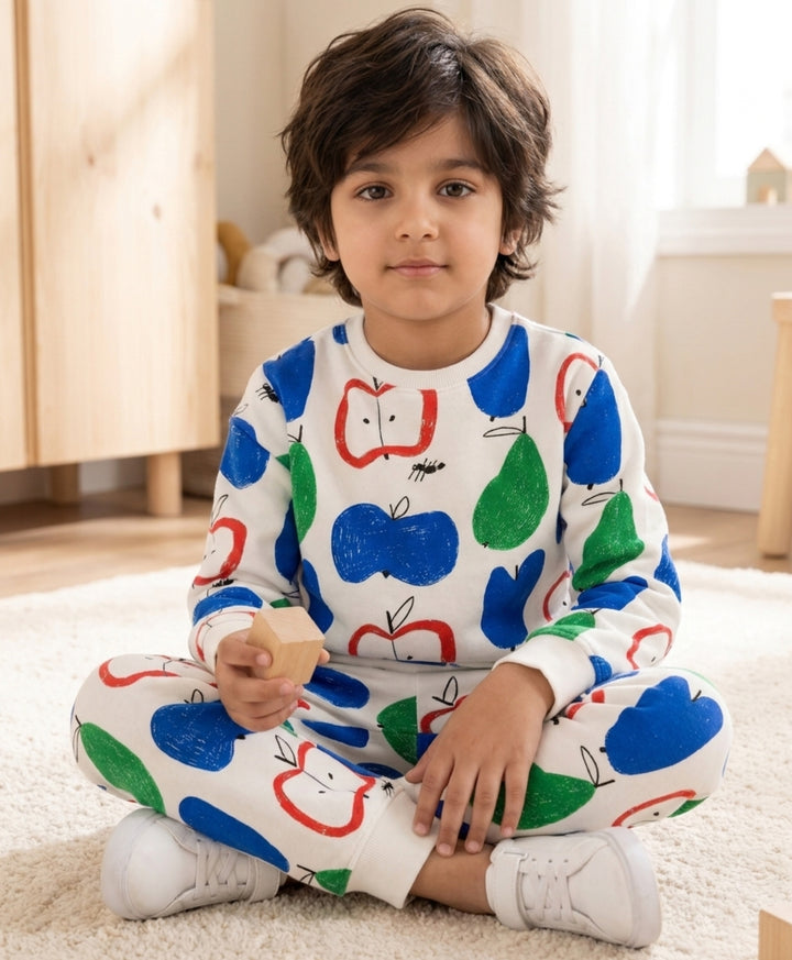 APPLE PEAR FLEECE SWEATSHIRT JOGGER SET - WHITE