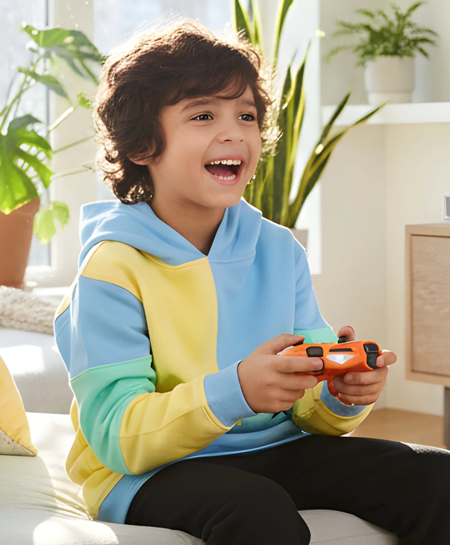 YELLOW SEA GREEN BLUE COLOR BLOCK HOODIE - YELLOW SEA GREEN BLUE