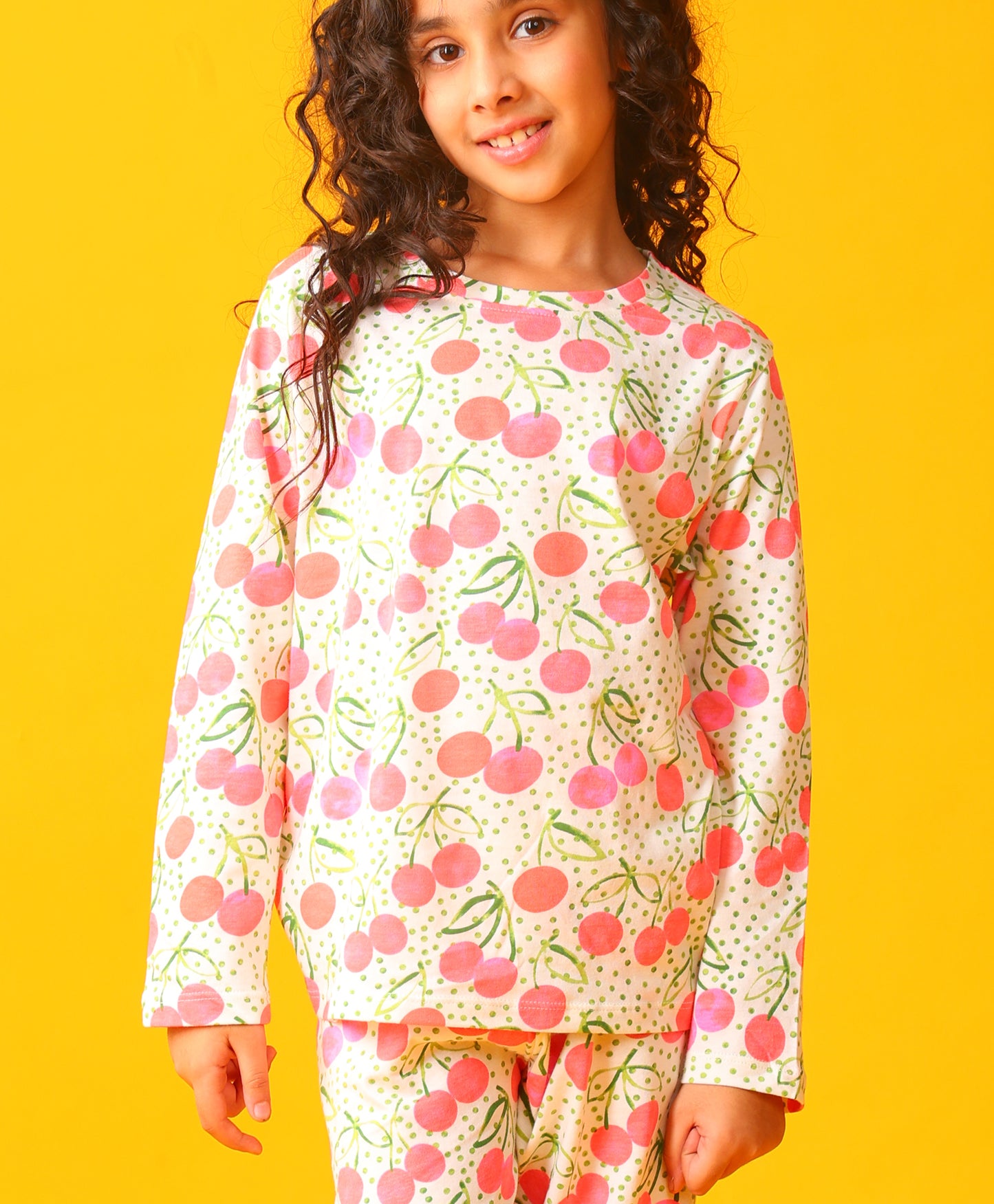 DOTTED CHERRY LONG SLEEVE PYJAMA SET - OFF WHITE