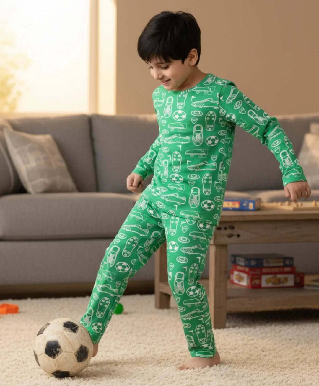 FOOTBALL SHOES GREEN LONG SLEEVE PYJAMA SET - GREEN - Anthrilo 