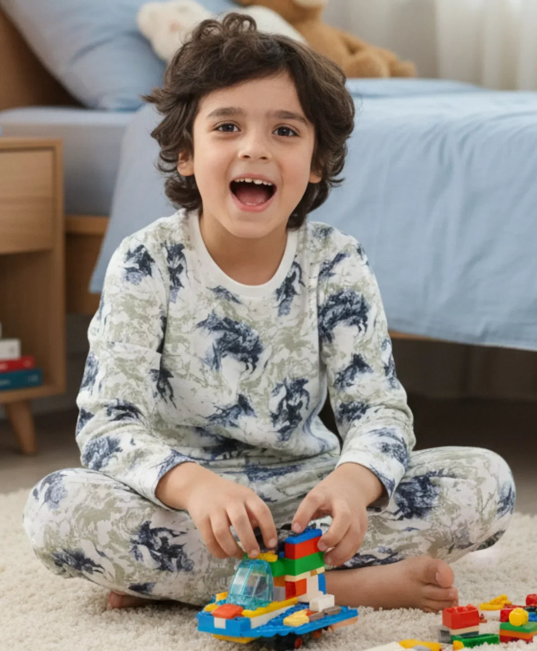 BLACK BLUE LIGHTING LONG SLEEVE PYJAMA SET - BLUE - Anthrilo 