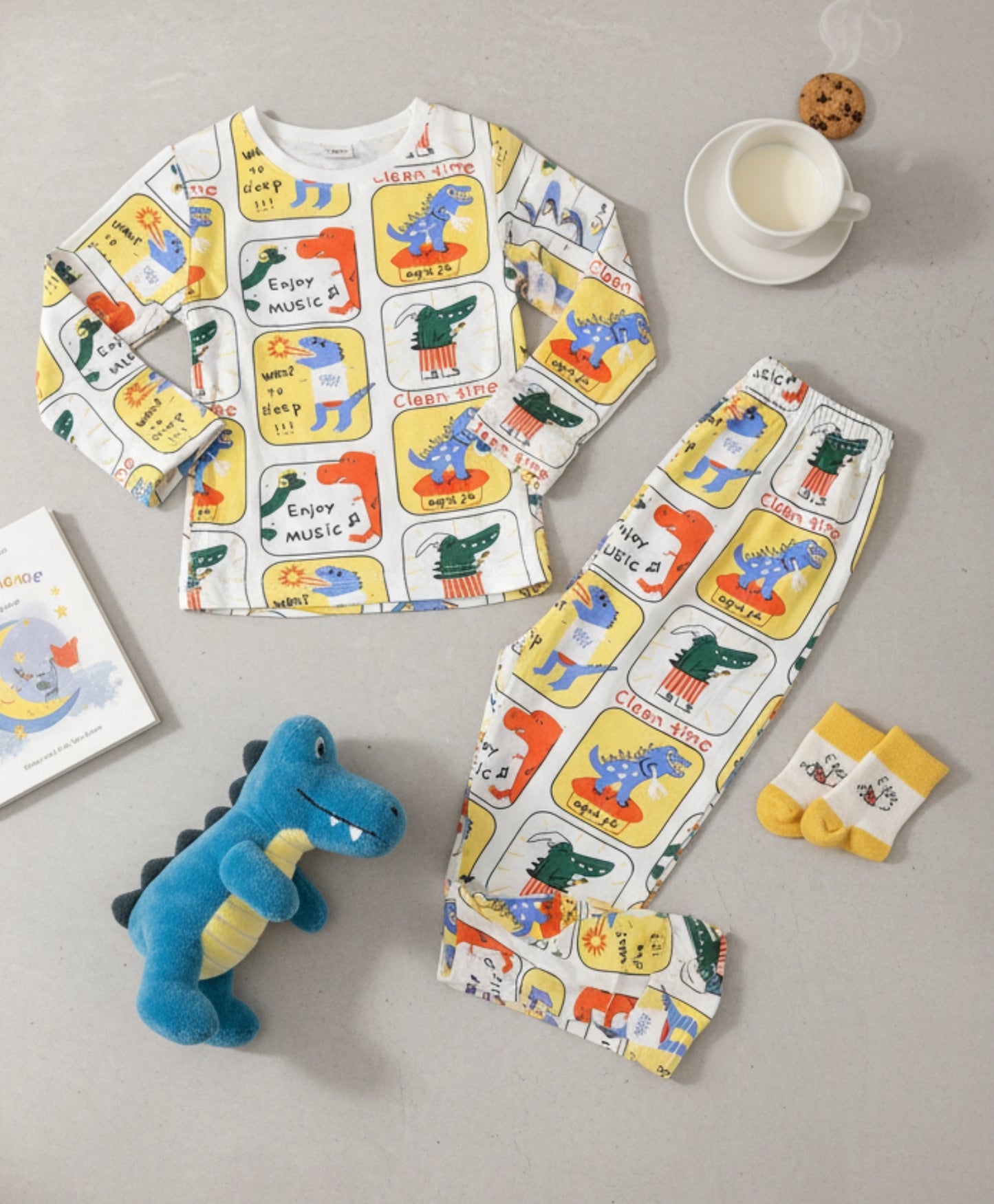 DINOSAUR STAMP LONG SLEEVE PYJAMA SET -WHITE