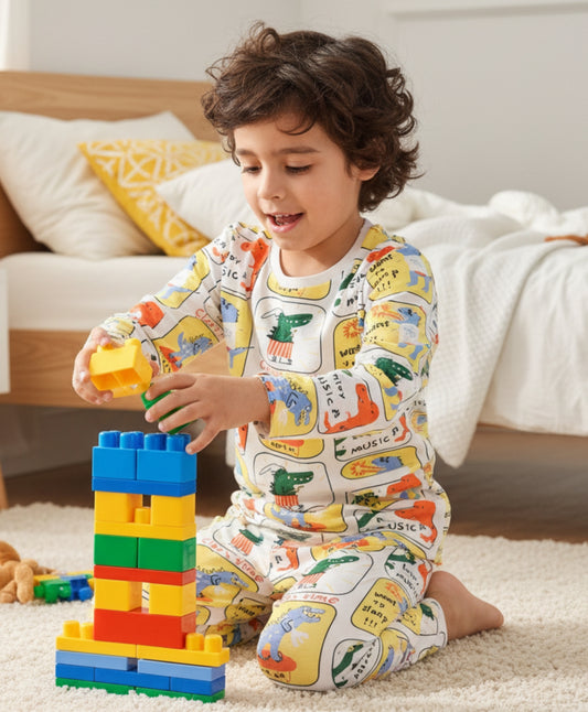 DINOSAUR STAMP LONG SLEEVE PYJAMA SET -WHITE