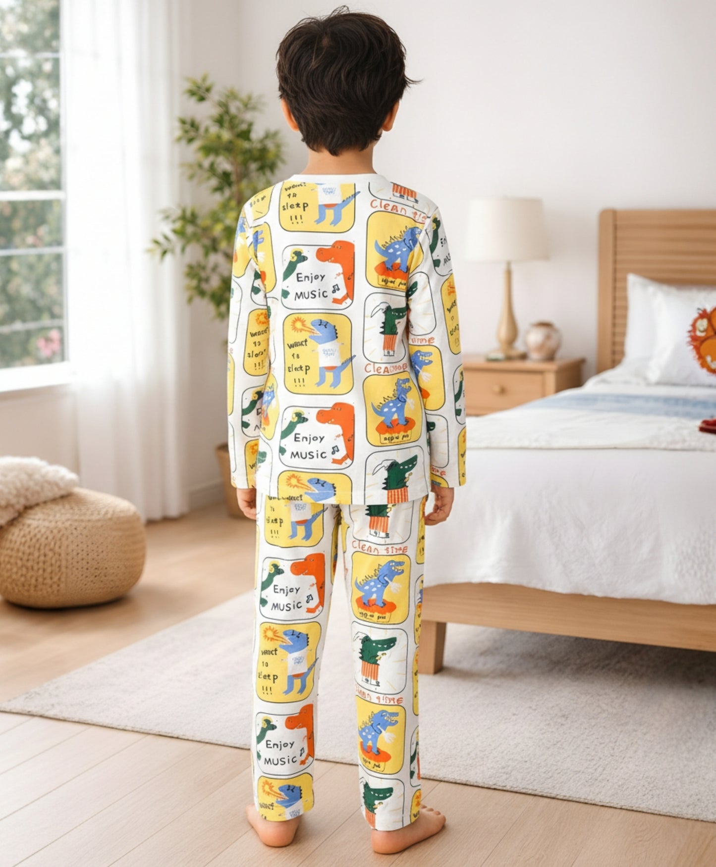 DINOSAUR STAMP LONG SLEEVE PYJAMA SET -WHITE