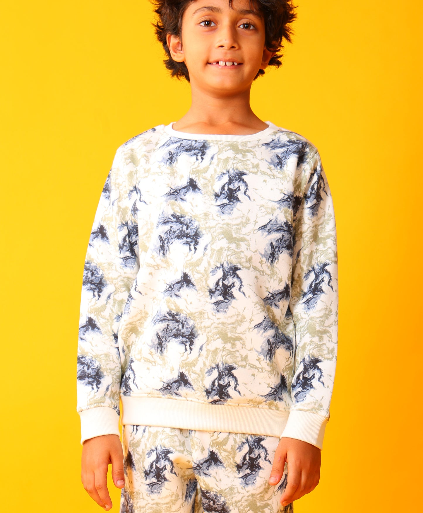 BLACK BLUE LIGHTING BOYS FLEECE SWEATSHIRT - BLUE