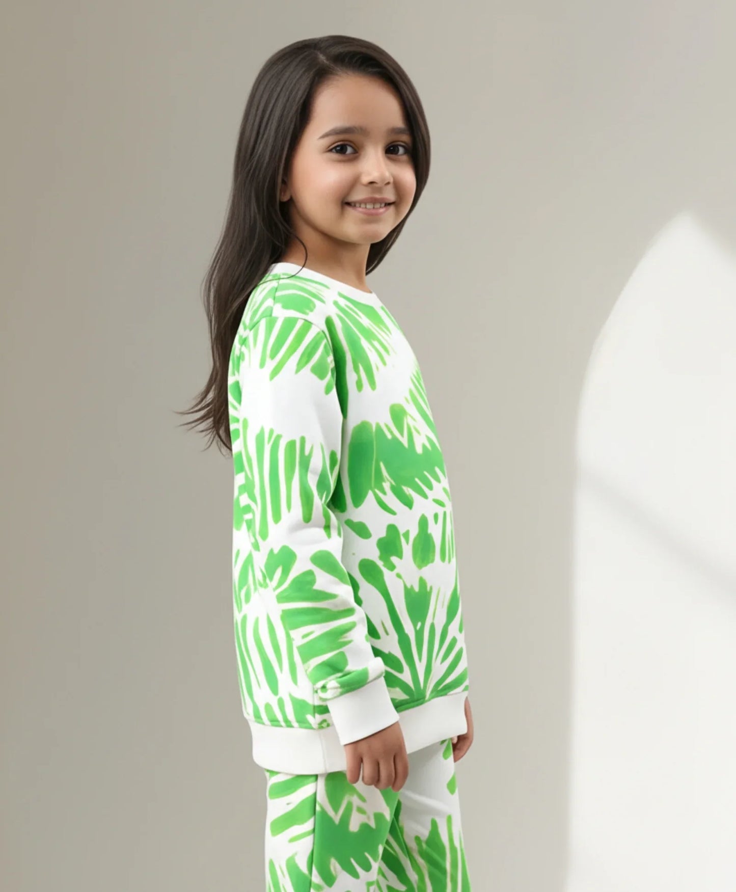 GREEN SWIRL GIRLS FLEECE SWEATSHIRT - GREEN
