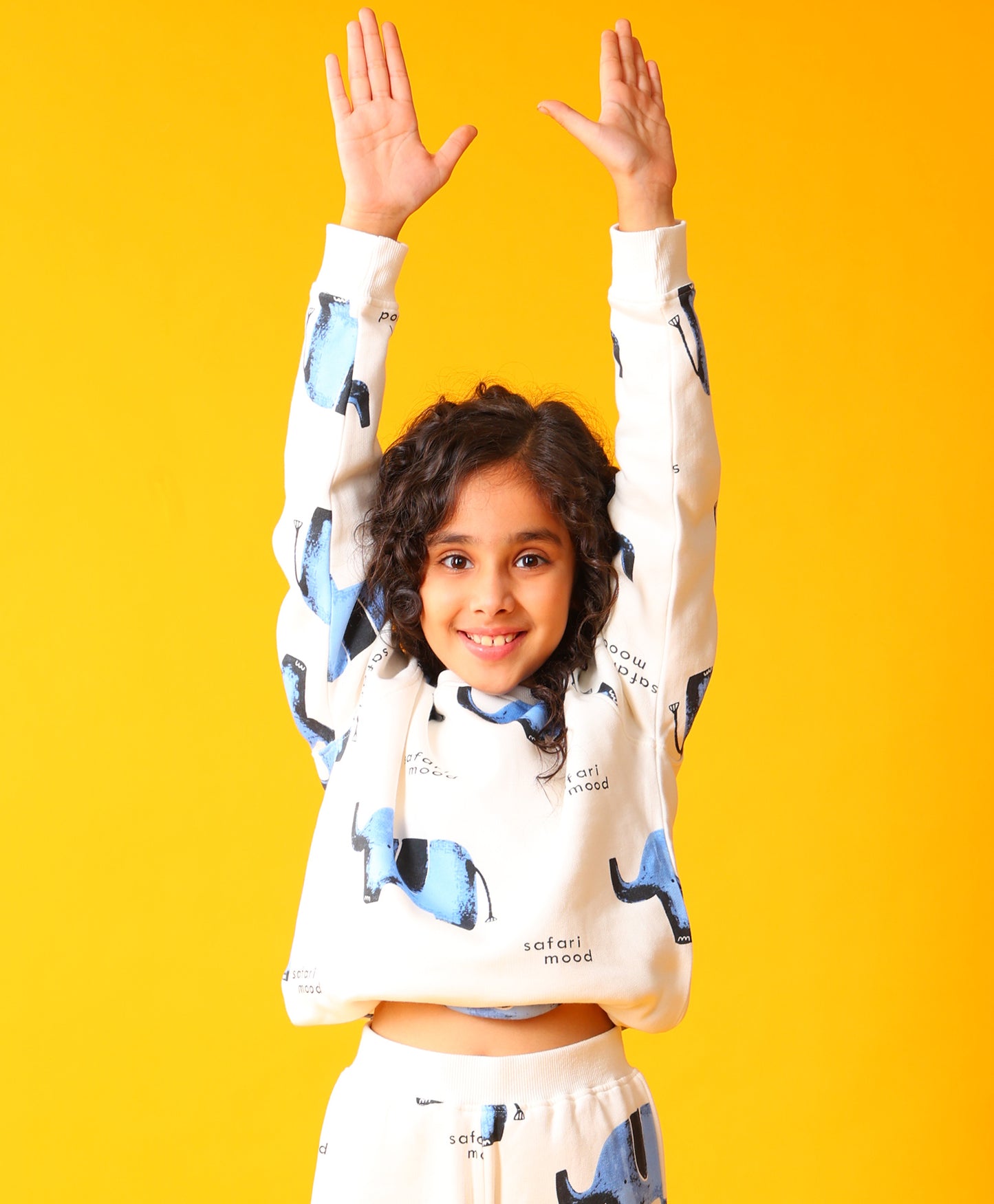 ELEPHANT SAFARI GIRLS FLEECE SWEATSHIRT - WHITE