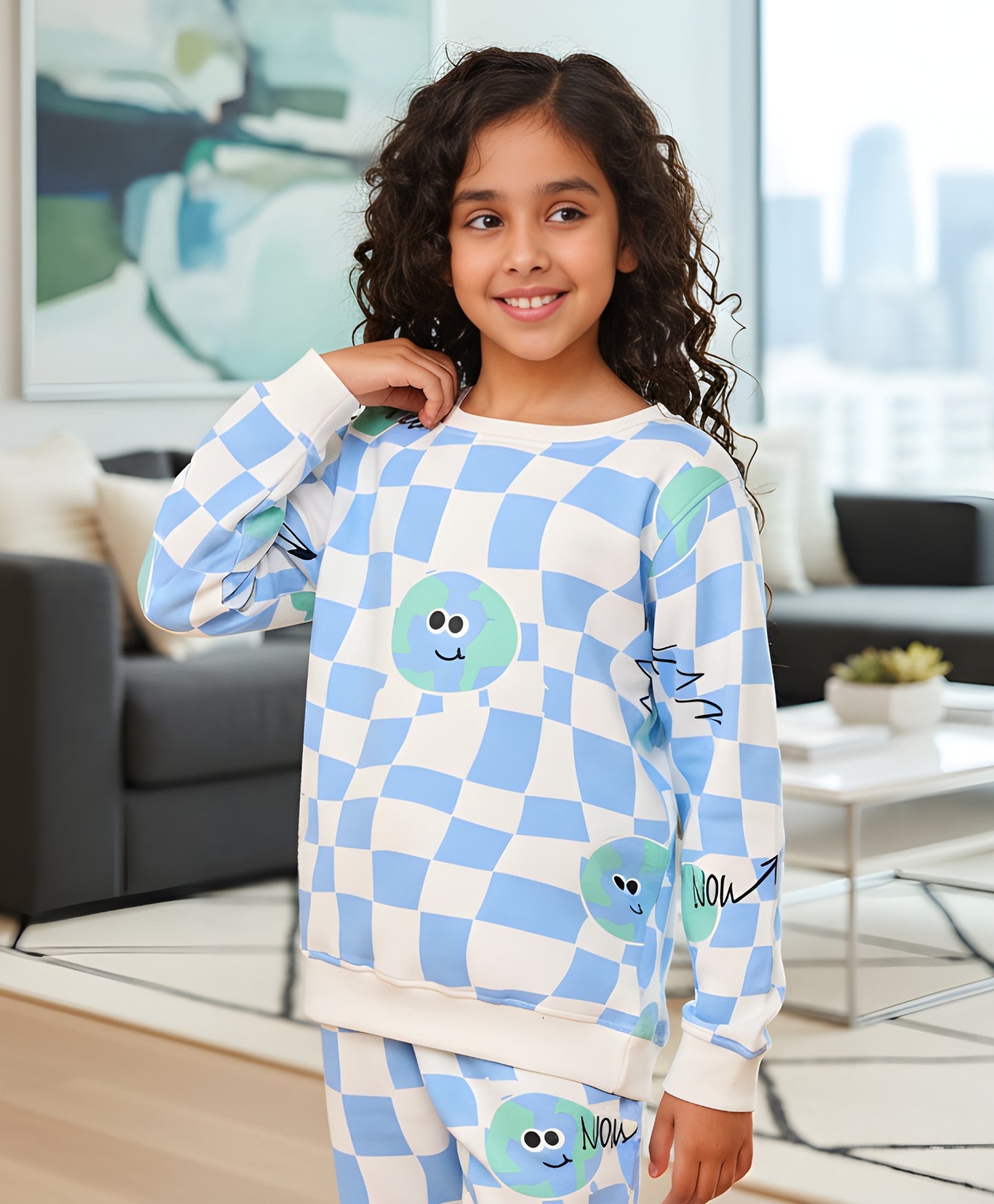 GLOBE CHECK GIRLS FLEECE SWEATSHIRT - BLUE