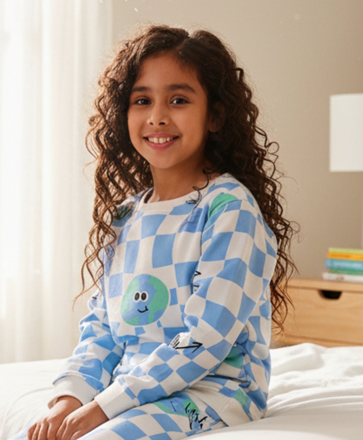 GLOBE CHECK GIRLS FLEECE SWEATSHIRT - BLUE