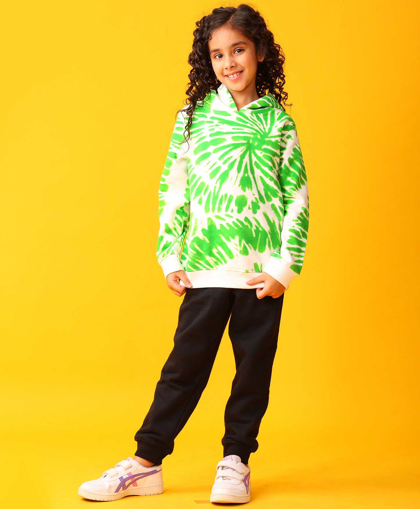 GREEN SWIRL GIRLS HOODIE BLACK JOGGER SET - GREEN/BLACK