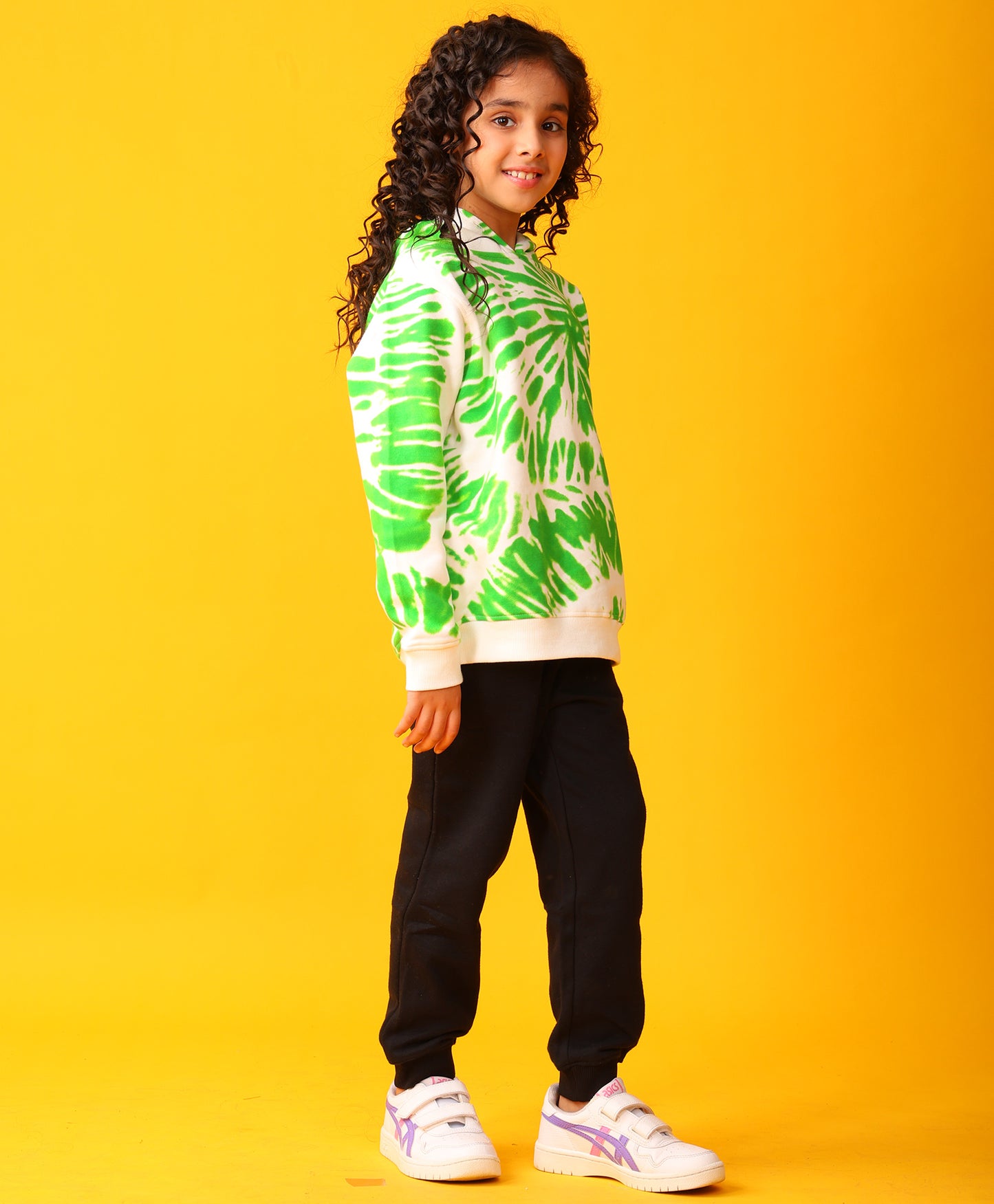 GREEN SWIRL GIRLS HOODIE BLACK JOGGER SET - GREEN/BLACK