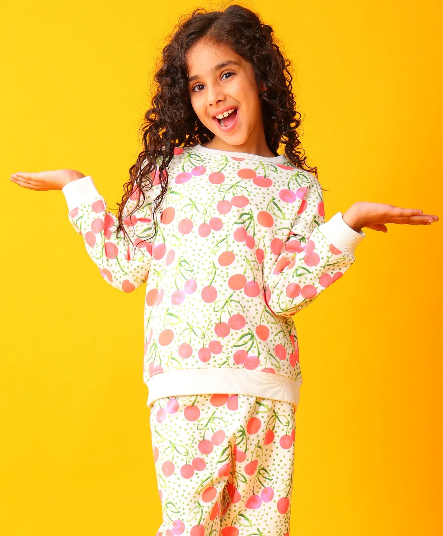 DOTTED CHERRY FLEECE GIRLS SWEATSHIRT - OFF WHITE