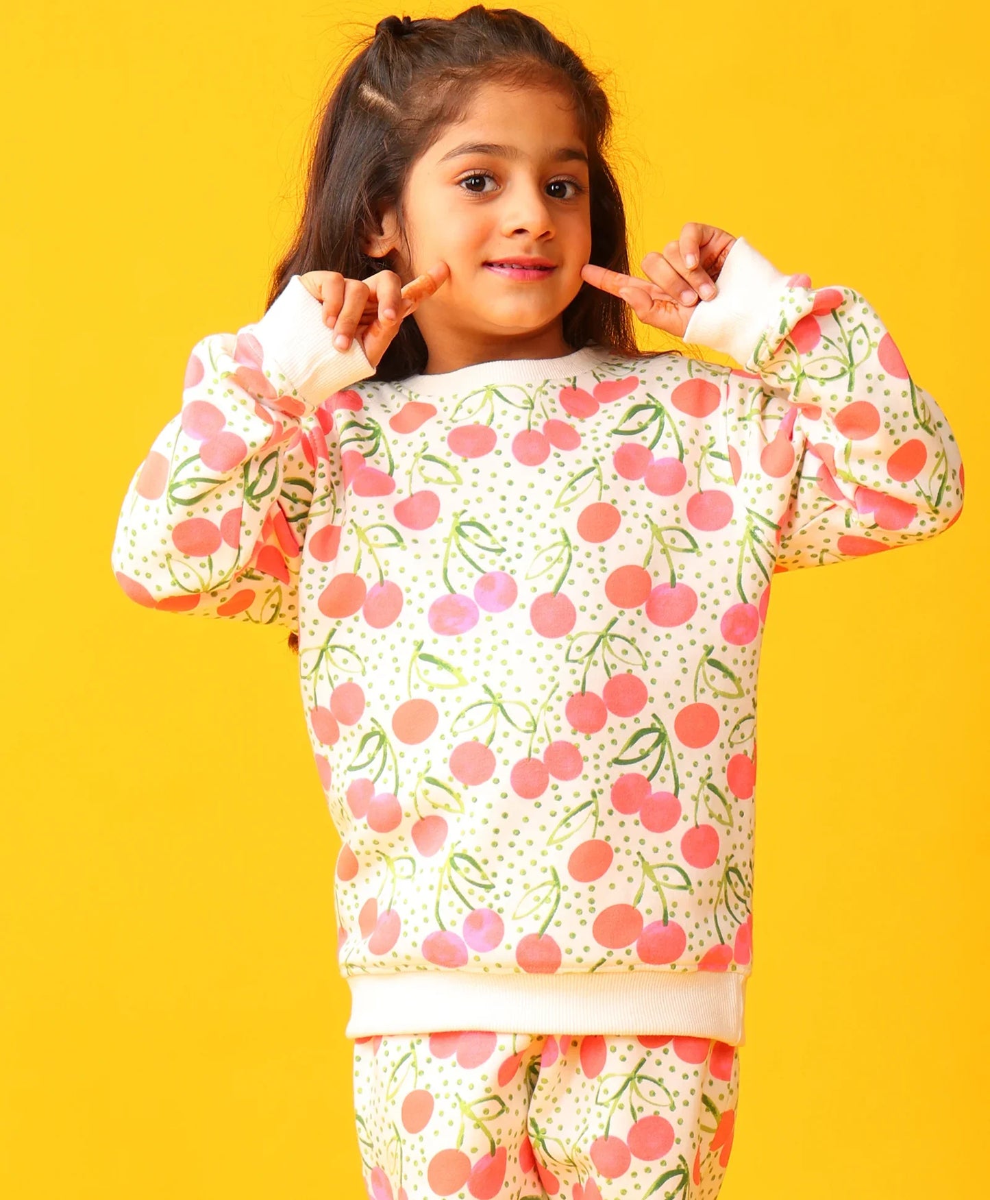 DOTTED CHERRY FLEECE GIRLS SWEATSHIRT - OFF WHITE