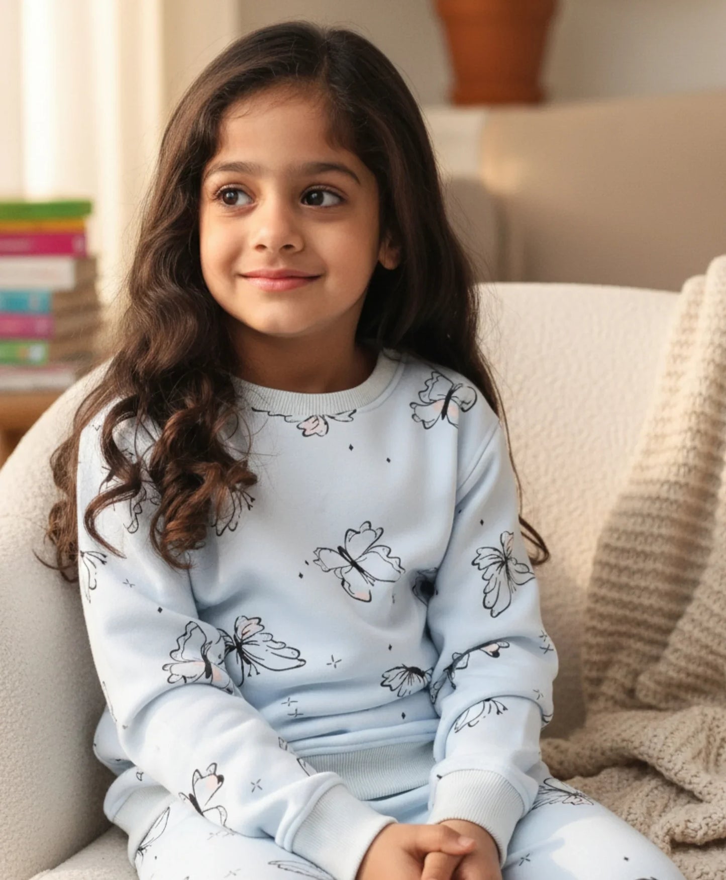 BLUE BUTTERFLY FLEECE GIRLS SWEATSHIRT - BLUE