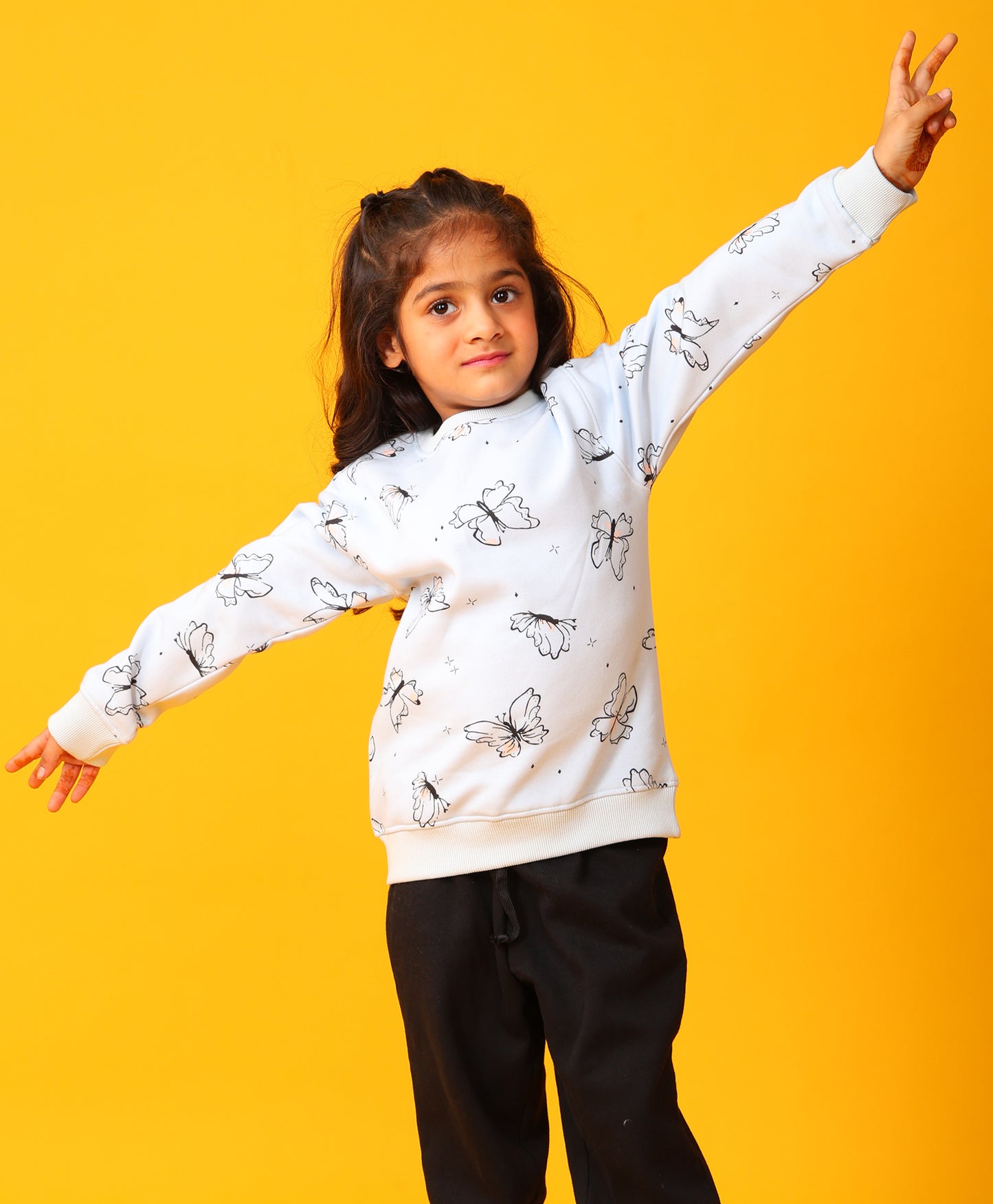 BLUE BUTTERFLY FLEECE GIRLS SWEATSHIRT - BLUE