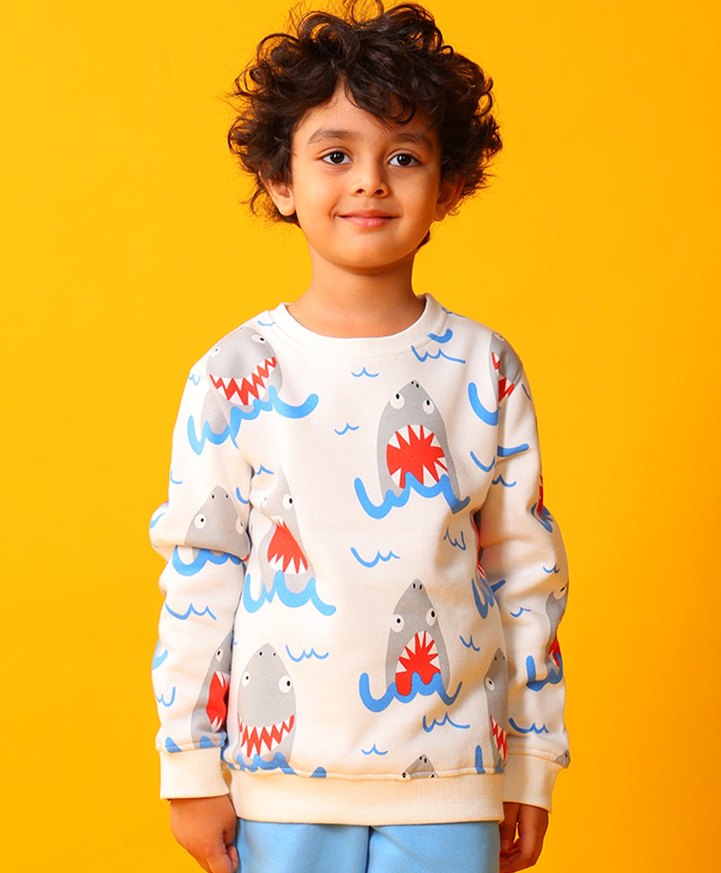 SLEEPY SHARK BOYS FLEECE SWEATSHIRT - OFF WHITE