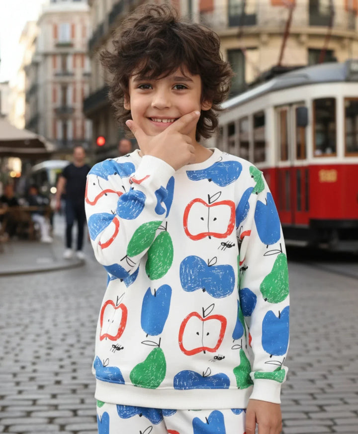 APPLE PEAR BOYS FLEECE SWEATSHIRT - WHITE - Anthrilo 