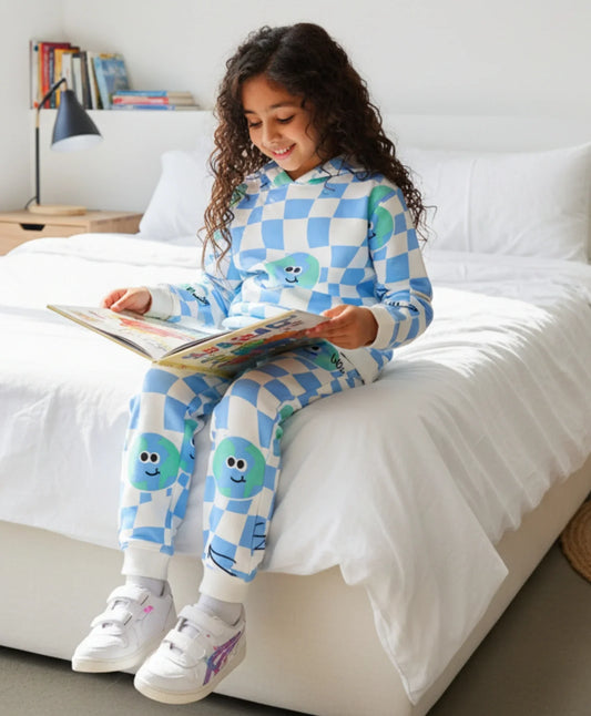 GLOBE CHECK GIRLS FLEECE HOODIE JOGGER SET - BLUE