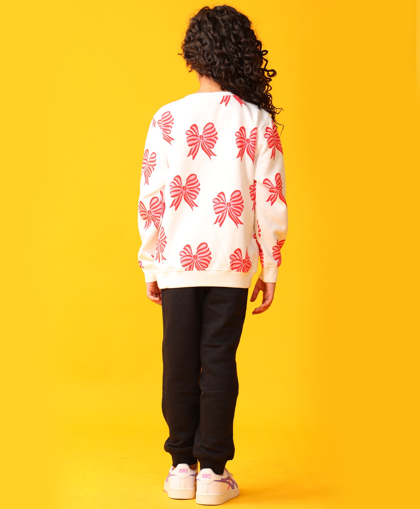 BOW PINK GIRLS FLEECE BLACK SWEATSHIRT JOGGER SET - WHITE/BLACK