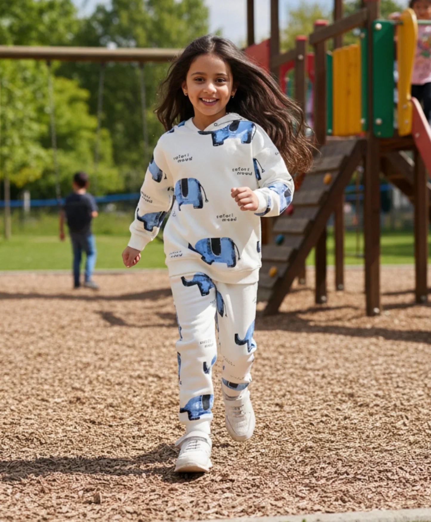 ELEPHANT SAFARI GIRLS FLEECE HOODIE JOGGER SET - WHITE