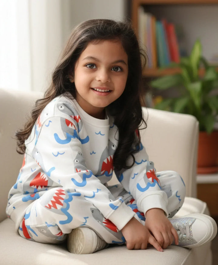 SLEEPY SHARK GIRLS FLEECE SWEATSHIRT JOGGER SET - OFF WHITE - Anthrilo 